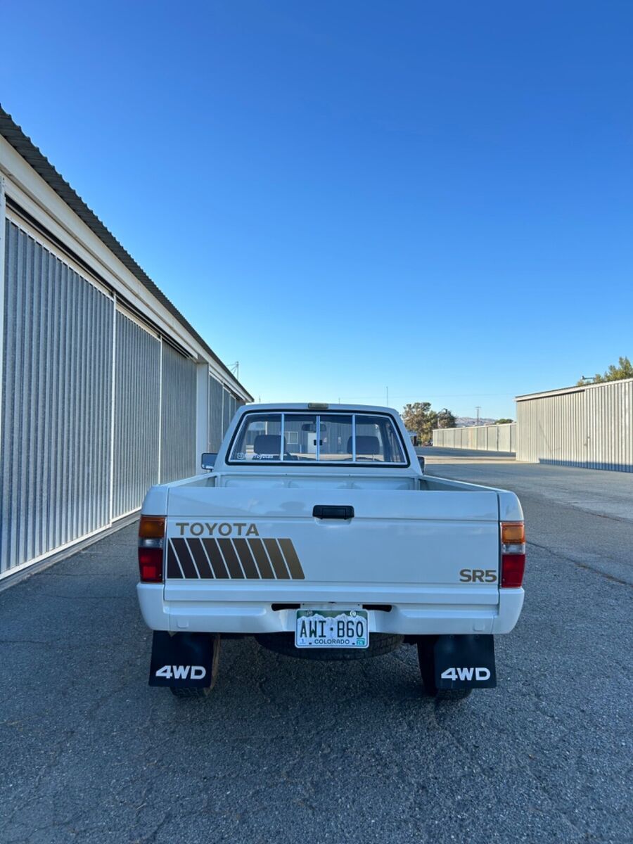 1984 toyota pickup rn66 extra cab short bed 4wd low original miles pristine sr5