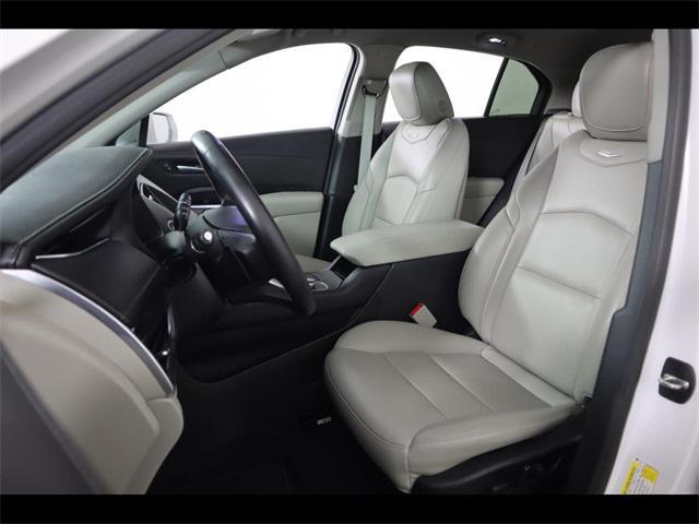 2021 cadillac xt4 premium luxury