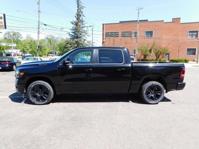 2020 dodge ram 1500 in farmington, michigan