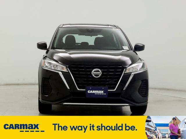 2021 nissan kicks s