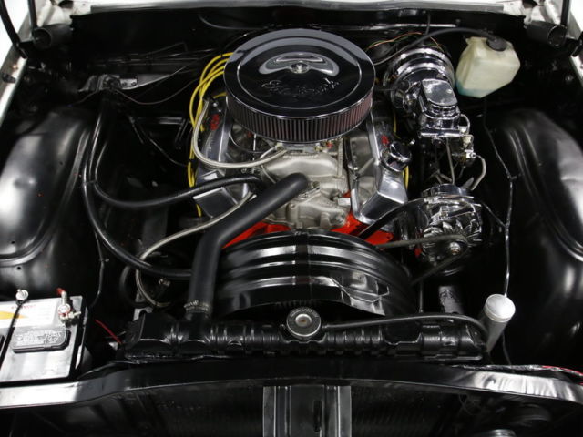 exc look, 383 v8, 4 spd, frnt pwr discs, pwr steer, nice driving, gr8 sound, fun