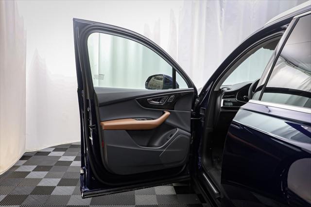 2022 audi q7 45 premium