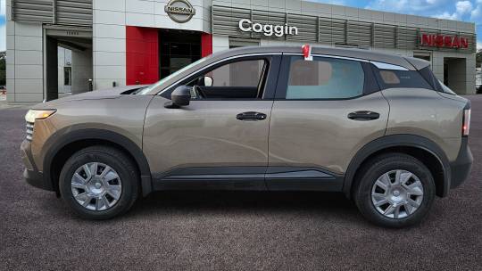 2025 Nissan Kicks