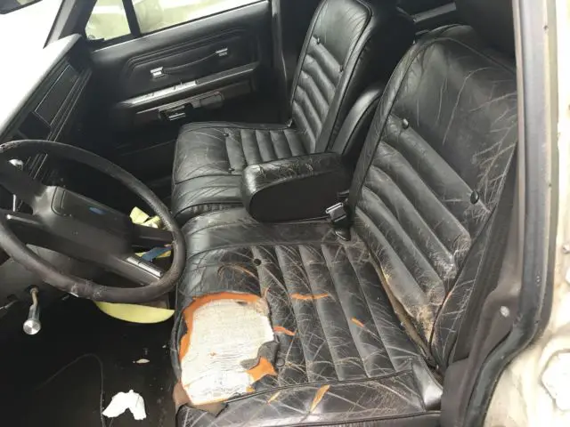 1988 ford ltd country squire