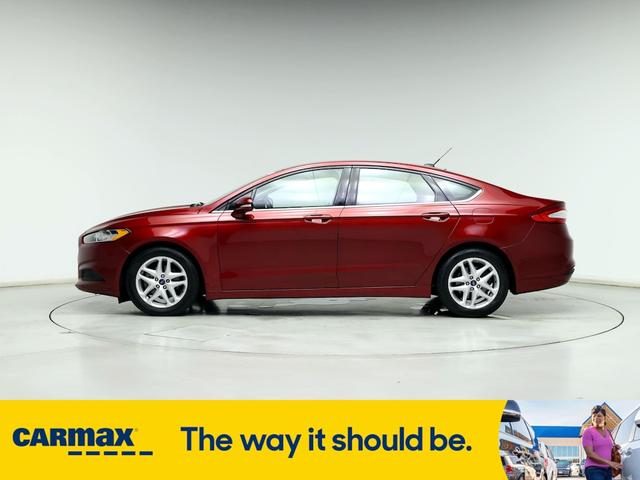 2015 ford fusion se