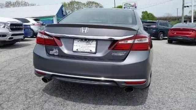 2017 honda accord sport se sedan 4d in shelbyville, kentucky