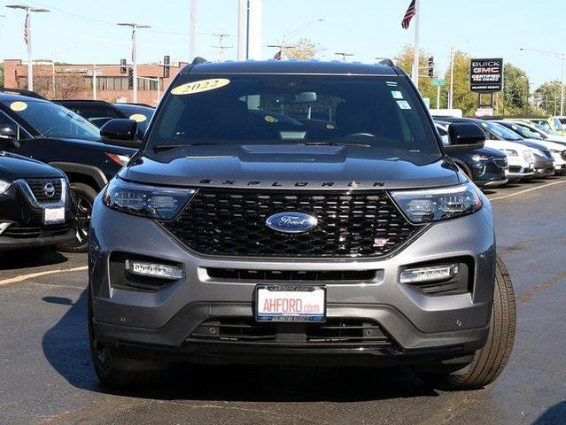 2022 ford explorer st