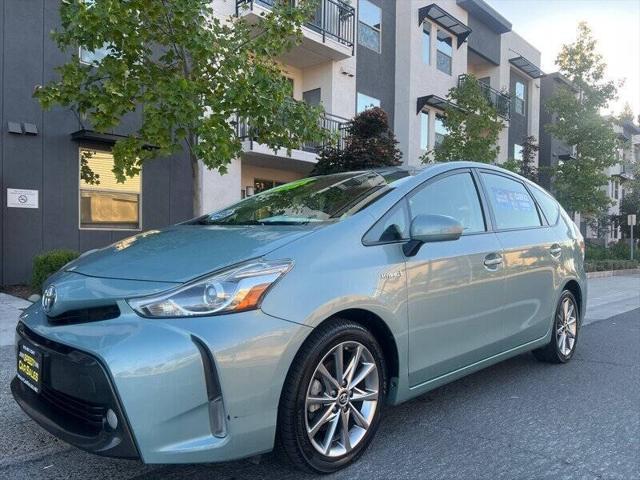 2015 toyota prius v two
