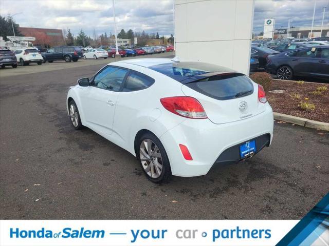 2016 hyundai veloster base