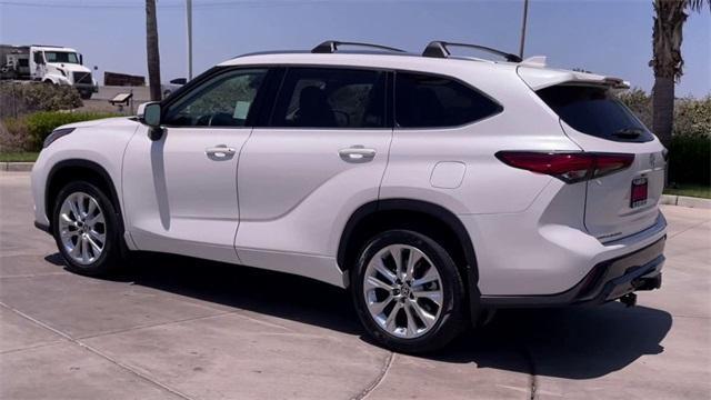 2021 toyota highlander limited