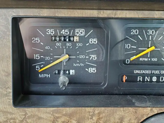 1986 ford f-150 xlt lariat 5.0l, 70k orig mi, great condition, lots of new parts