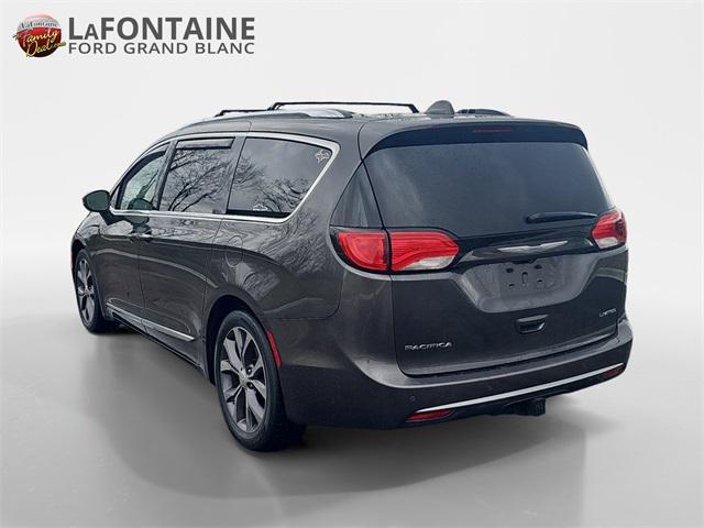 2017 chrysler pacifica limited