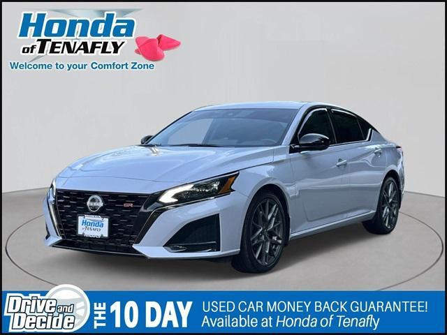 2023 nissan altima 2.5 sr