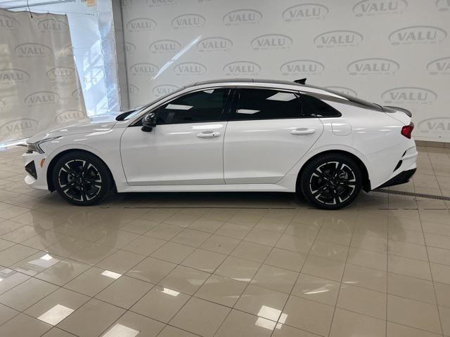 2022 kia k5 gt-line