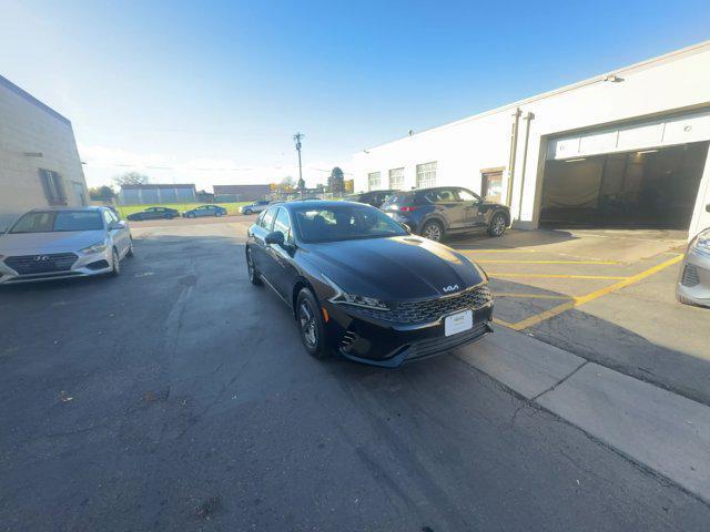 2023 kia k5 lxs