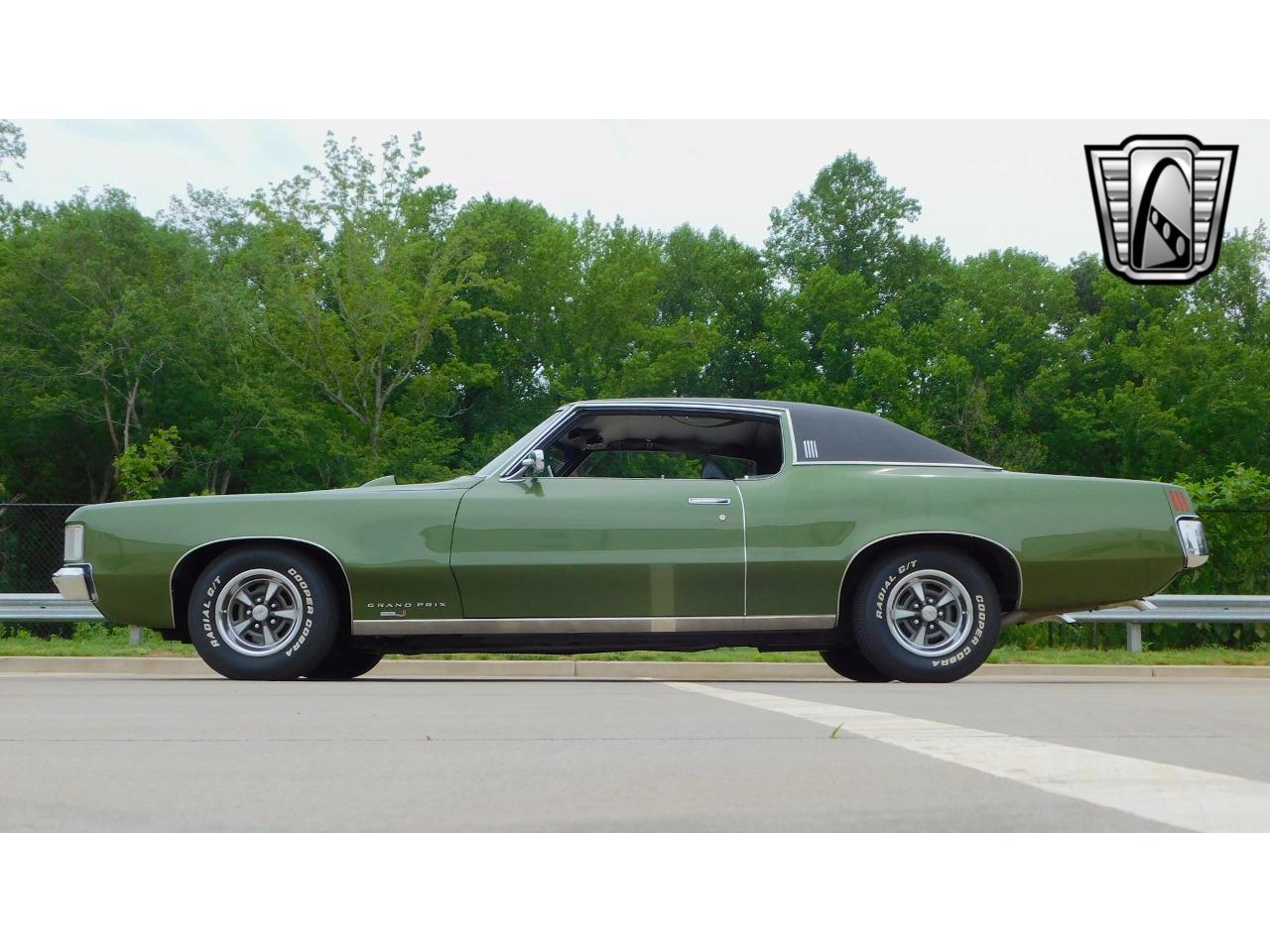 1969 pontiac grand prix