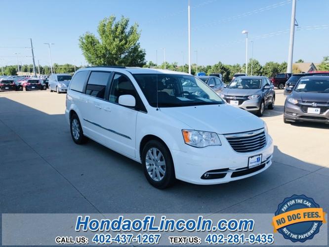 used 2014 chrysler town & country touring lincoln, ne 68510 for sale in lincoln, nebraska