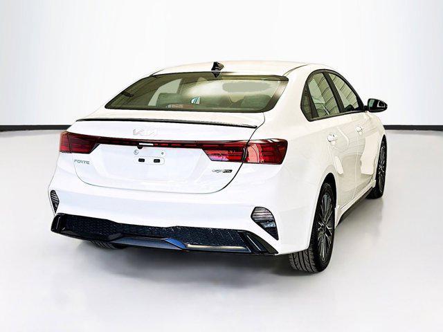 2022 kia forte gt-line