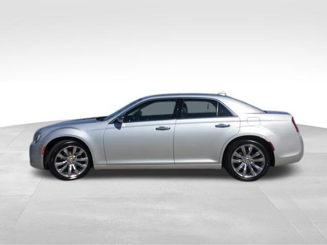 2020 chrysler 300 limited