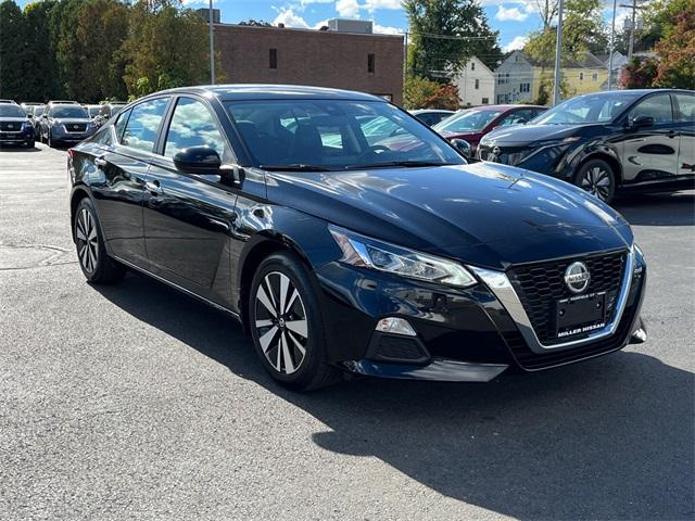 2021 nissan altima 2.5 sv