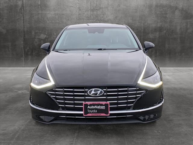 2022 hyundai sonata hybrid base