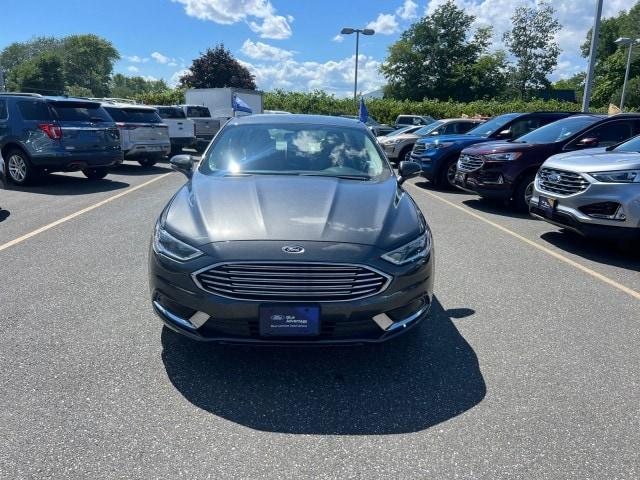 2018 ford fusion se