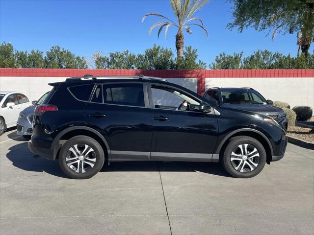2018 toyota rav4 le