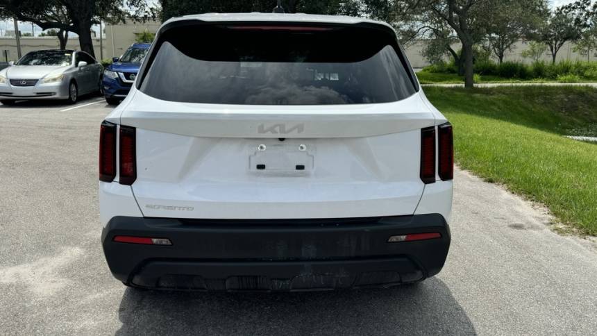 2023 kia sorento lx