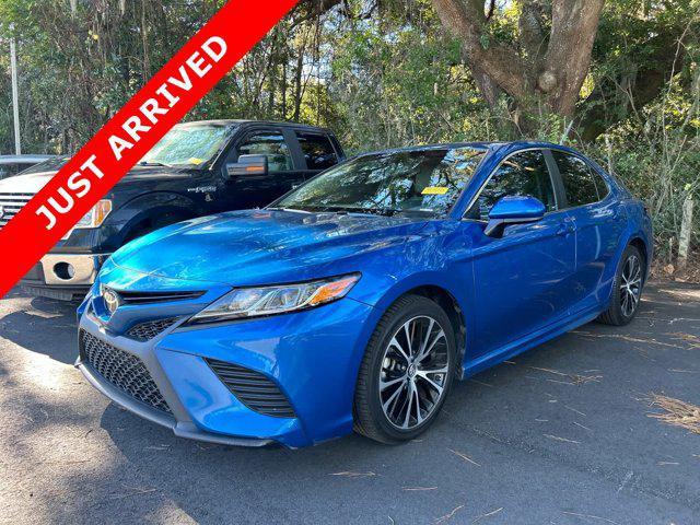 2018 toyota camry se