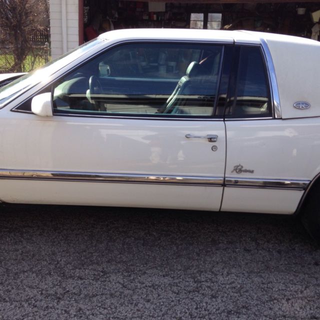 1993 buick riviera 2 door coupe