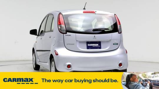 2016 Mitsubishi i-MiEV
