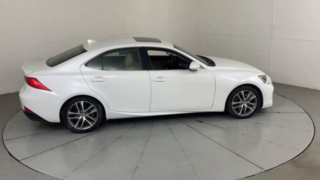 2018 lexus is 300 base