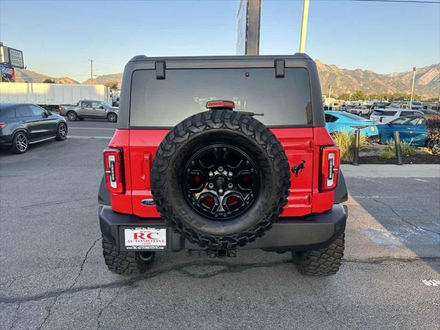 2021 ford bronco base
