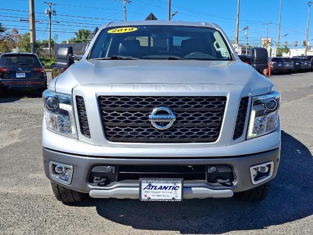 2019 nissan titan pro-4x