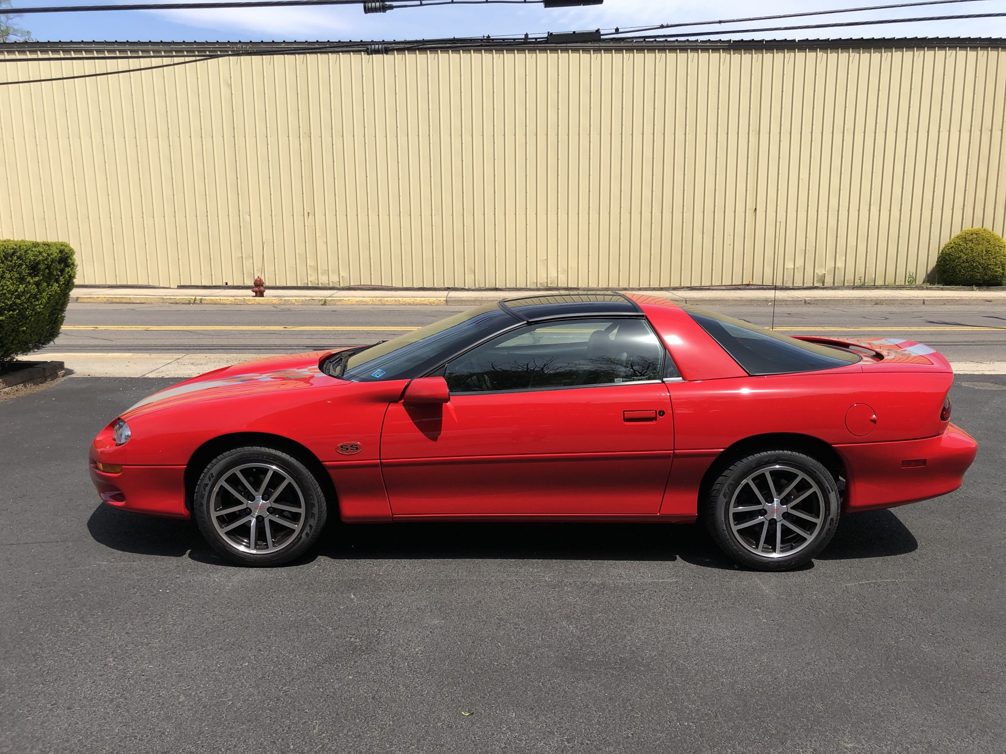 2002 chevrolet camaro ss 35th anniversary 6-speed