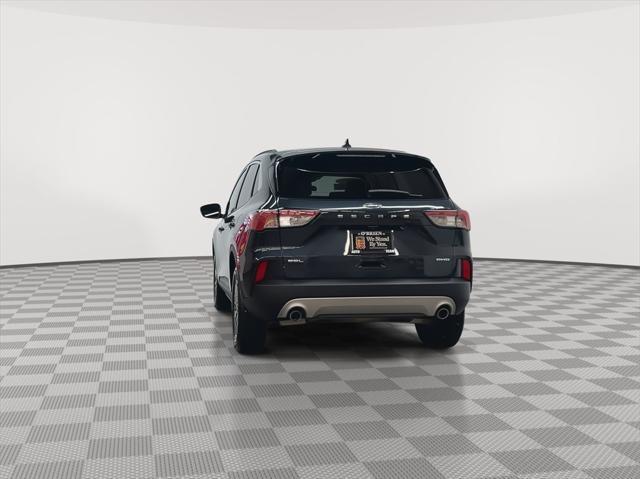 2022 ford escape sel