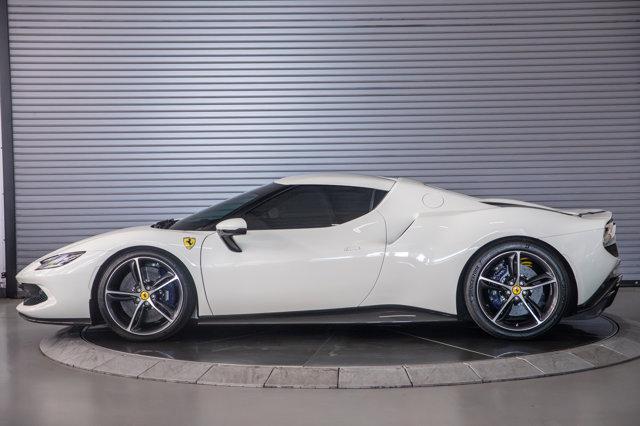 2022 ferrari 296 gtb coupe