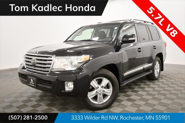 2015 toyota land cruiser base
