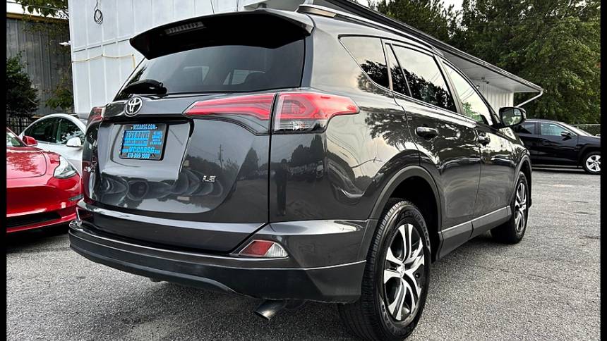 2018 toyota rav4 le