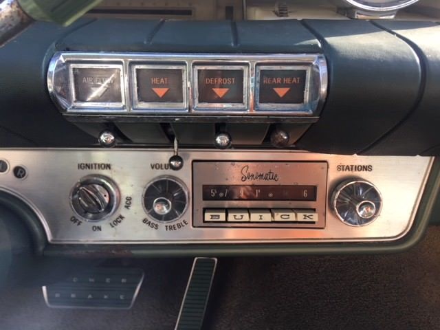 1960 buick invicta- with the big wildcat motor 445-no resreve