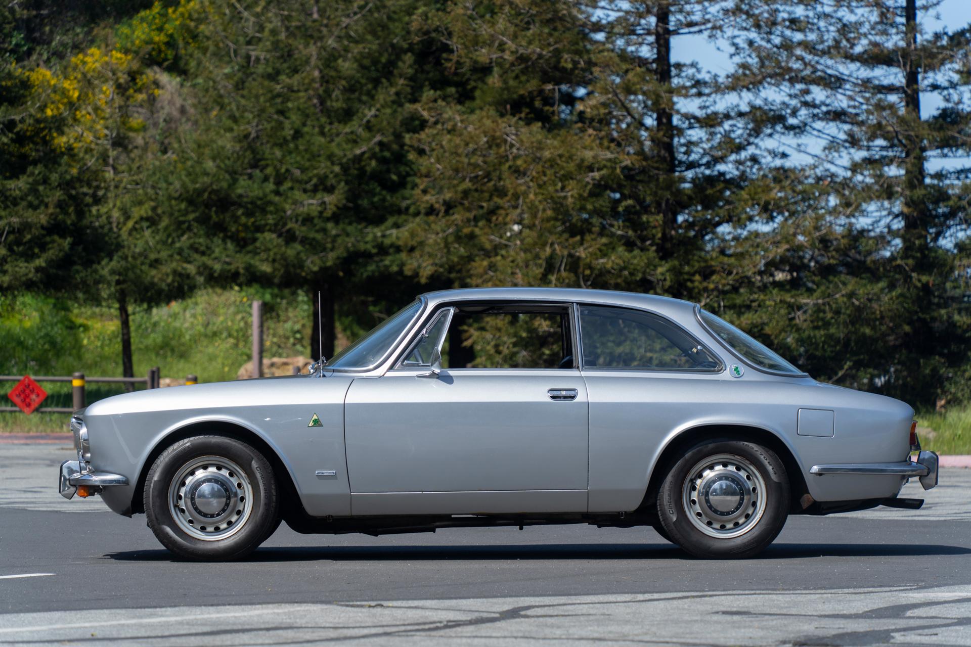 1971 alfa romeo gtv 1750