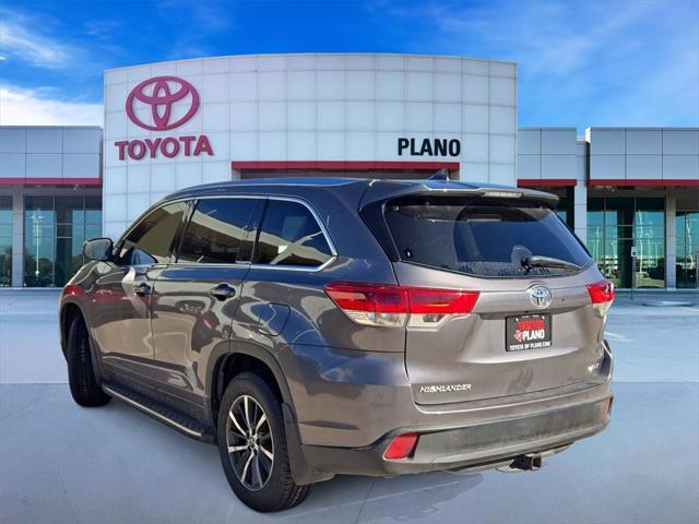 2017 toyota highlander xle