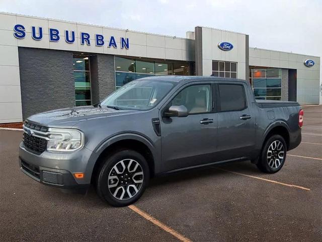 2022 ford maverick lariat