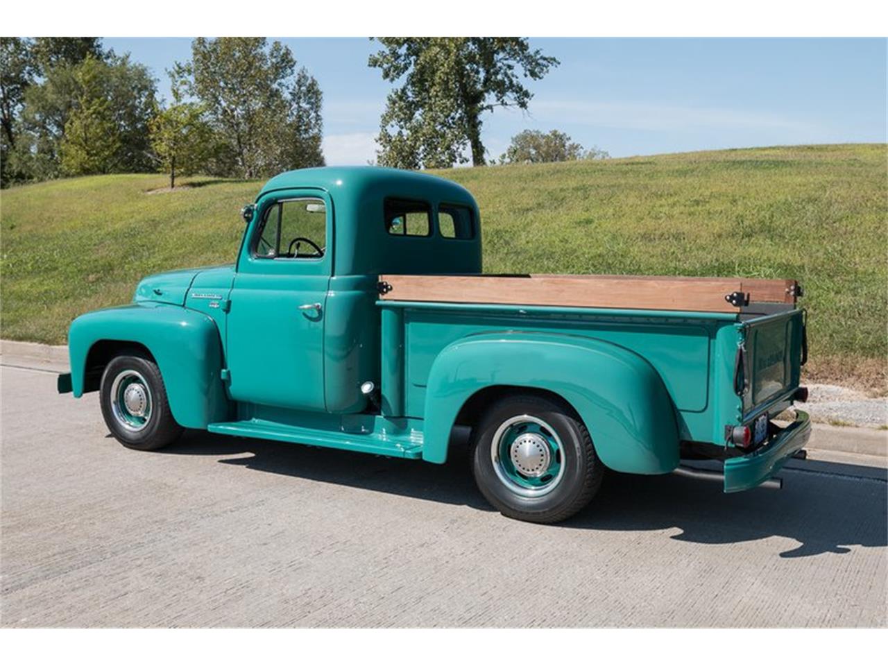 1955 international harvester r100