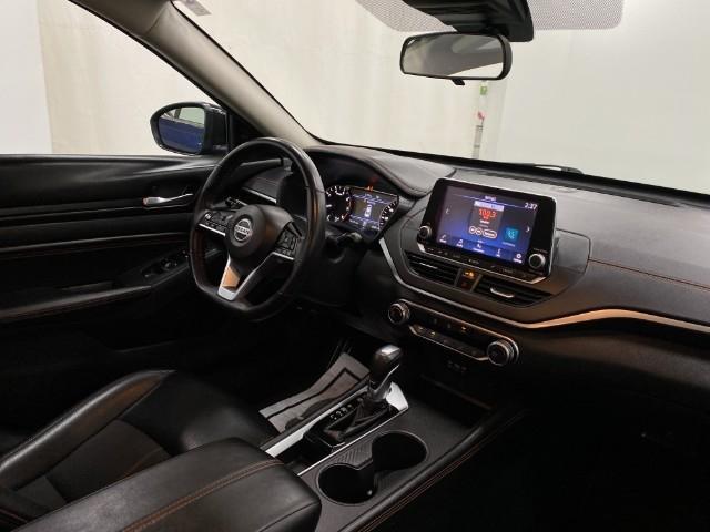2021 nissan altima 2.5 sr