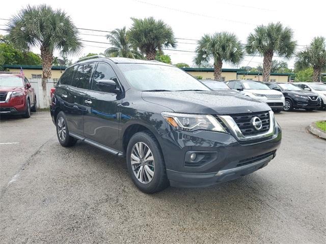 2020 nissan pathfinder sl