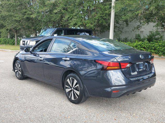 2021 nissan altima 2.5 sv