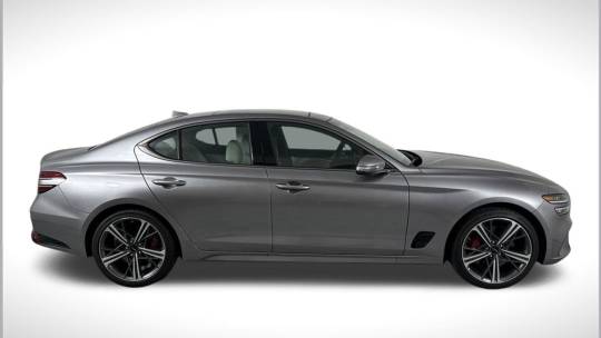 2025 Genesis G70