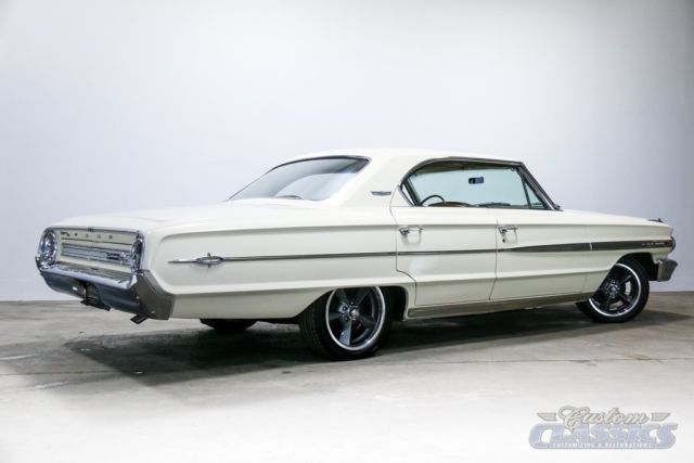 1964 ford galaxie 500xl fastback, just restored, new 302, new wheels, new paint!