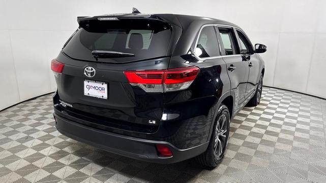 2019 toyota highlander le plus